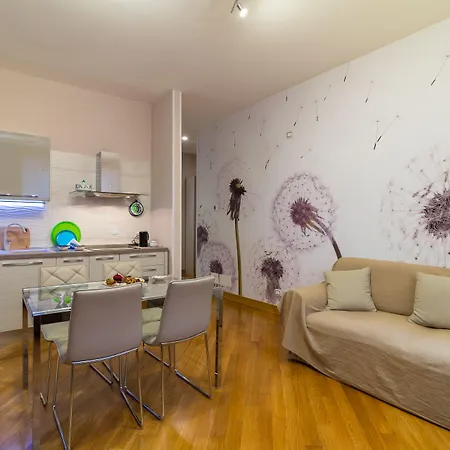 Appartement Elegant Flat At Municipio By Napoliapartments
